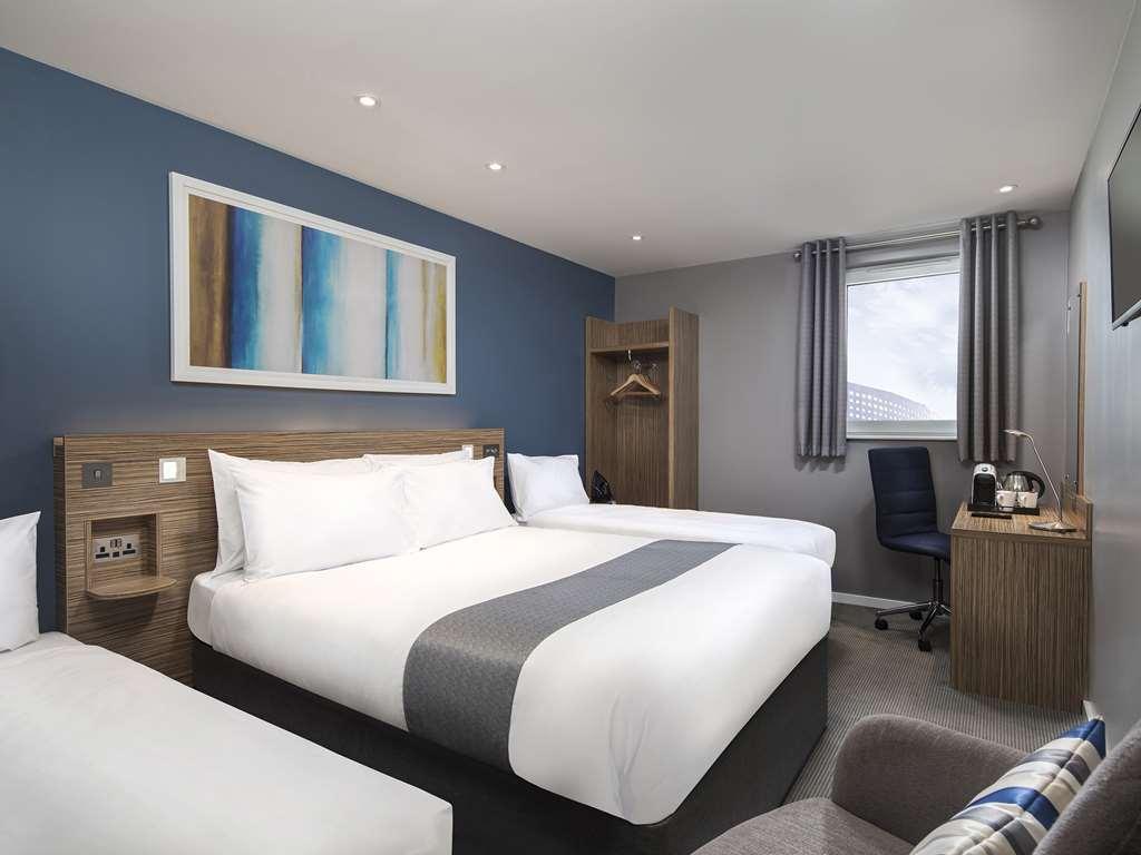 Travelodge York Central Micklegate Стая снимка