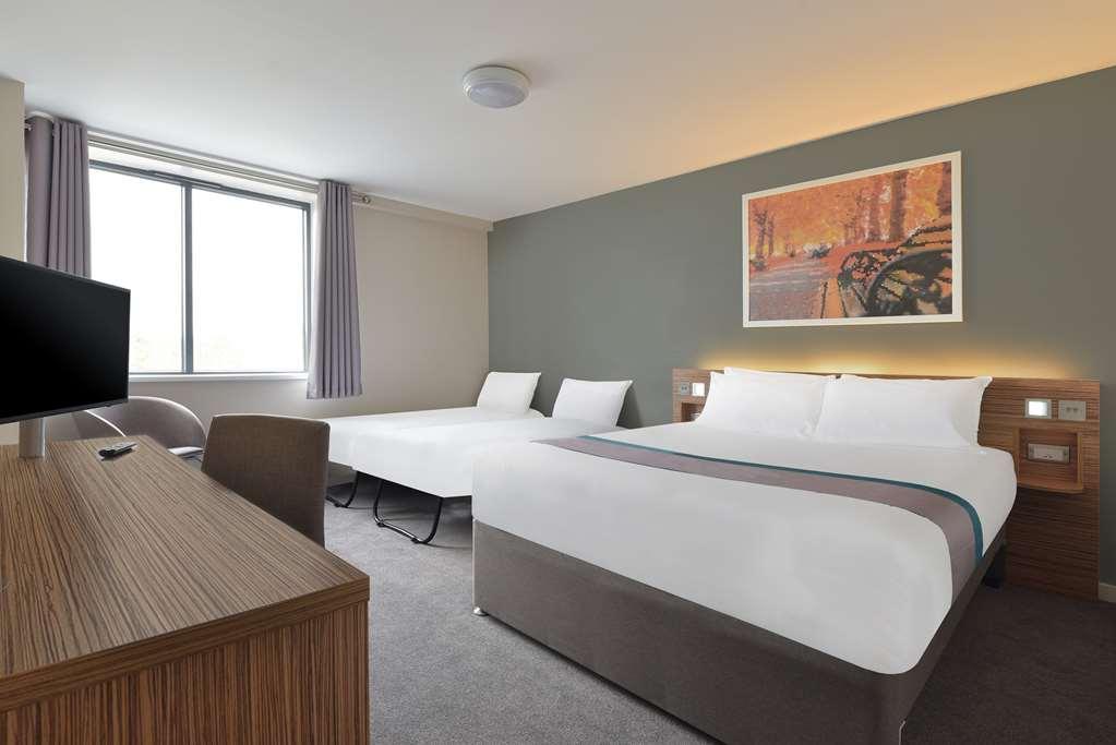 Travelodge York Central Micklegate Стая снимка