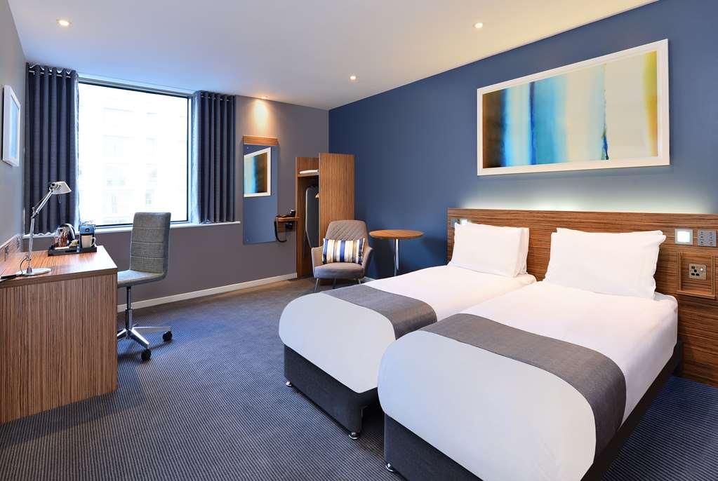 Travelodge York Central Micklegate Стая снимка