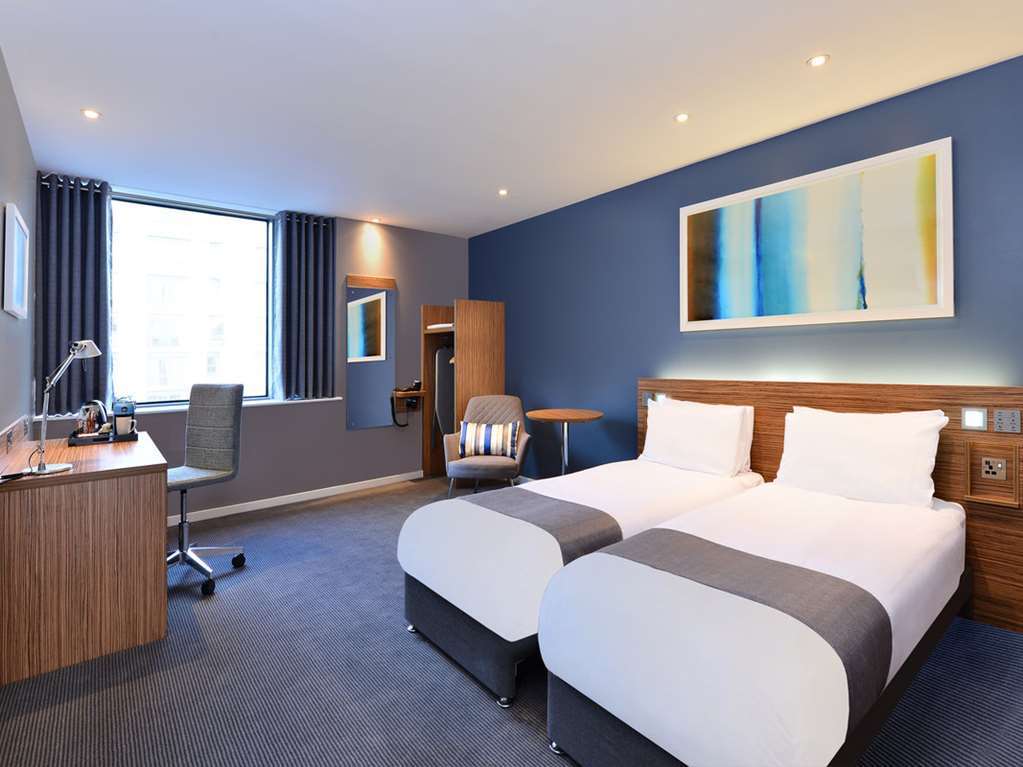 Travelodge York Central Micklegate Стая снимка